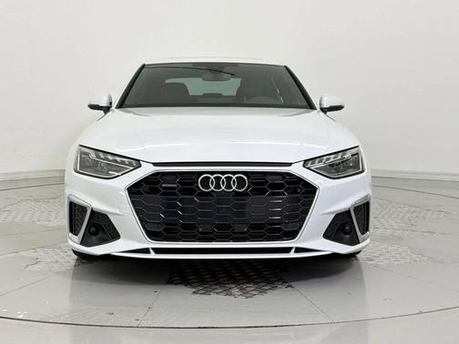 2023 Audi A4 45 S line Premium Plus