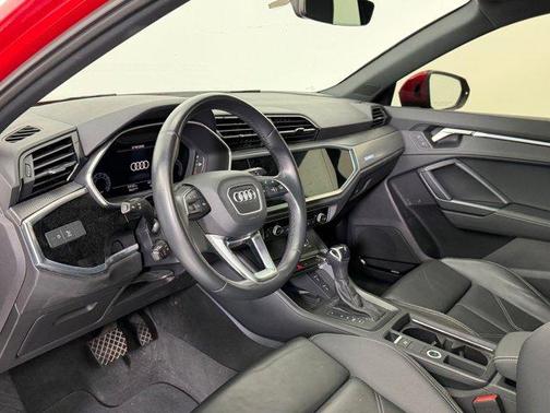 2022 Audi Q3 45 S line Premium Plus