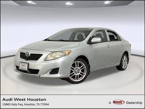 Classic Silver Metallic 2010 Toyota Corolla LE