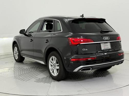 2023 Audi Q5 45 S line Premium