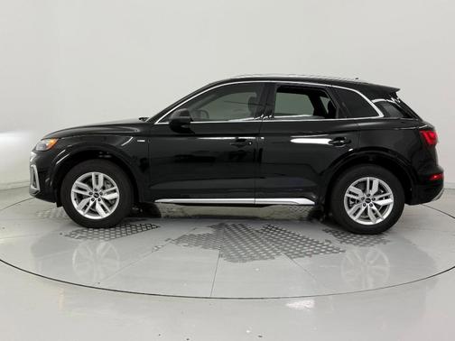 2023 Audi Q5 45 S line Premium
