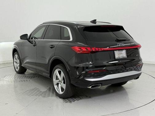 2025 Audi Q5 Premium Plus TFSI quattro S tronic