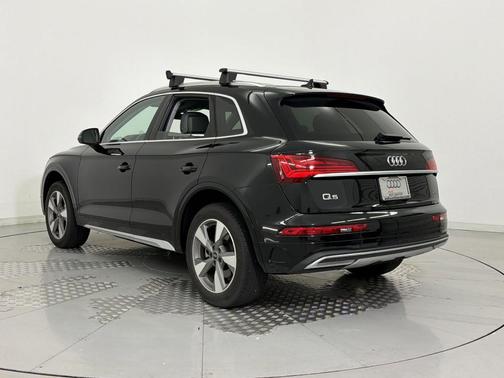 Brilliant Black 2023 Audi Q5 40 Premium Plus