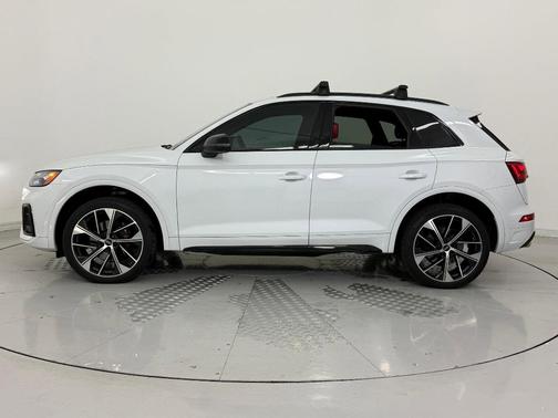 2023 Audi SQ5 3.0T Premium Plus