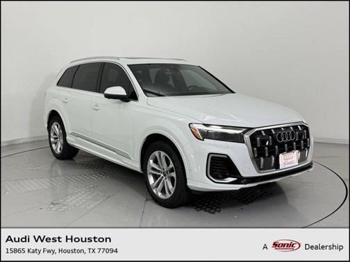 2025 Audi Q7 55 Premium