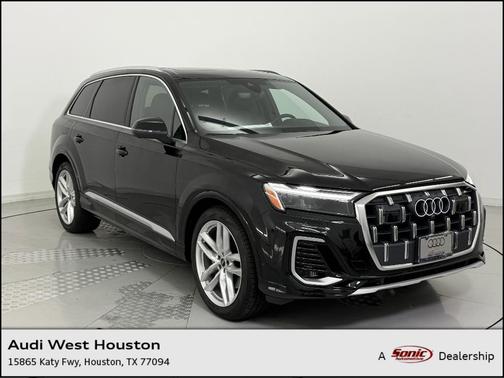 2025 Audi Q7 55 Premium Plus