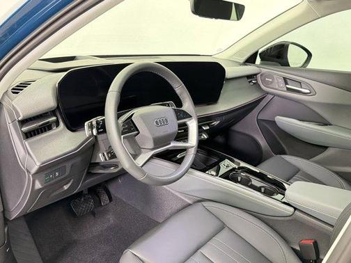 Malpelo Blue Metallic 2026 Audi Q3 TFSI quattro S tronic