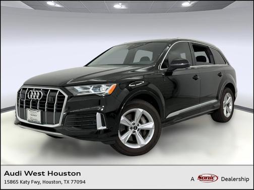 2023 Audi Q7 45 Premium