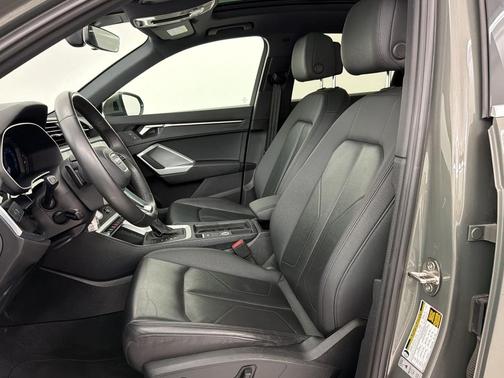 Chronos Gray Metallic 2025 Audi Q3 Premium 45 TFSI S line quattro Tiptronic