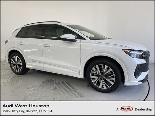 2025 Audi Q4 e-tron Premium 45 RWD