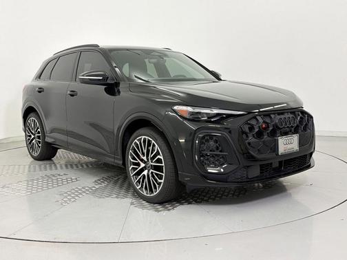 Mythos Black Metallic 2026 Audi SQ5 3.0T Premium Plus