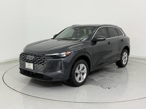 2025 Audi Q5 Premium