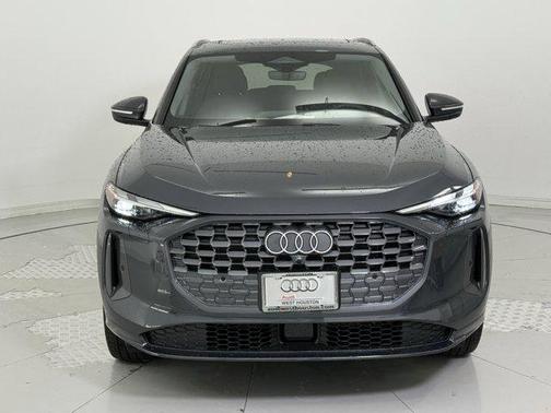 2025 Audi Q5 Premium
