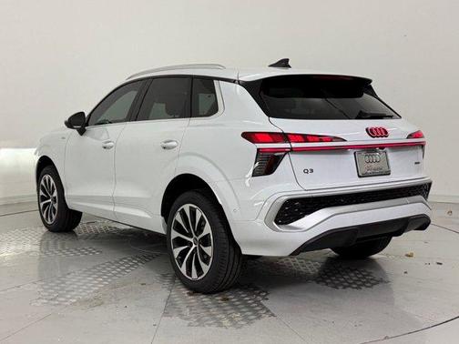 2026 Audi Q3 S line