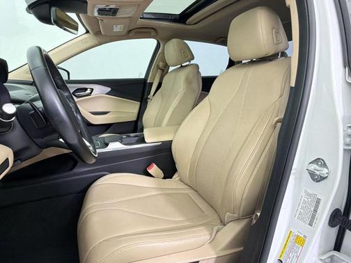 Platinum White Pearl 2021 Acura TLX Technology