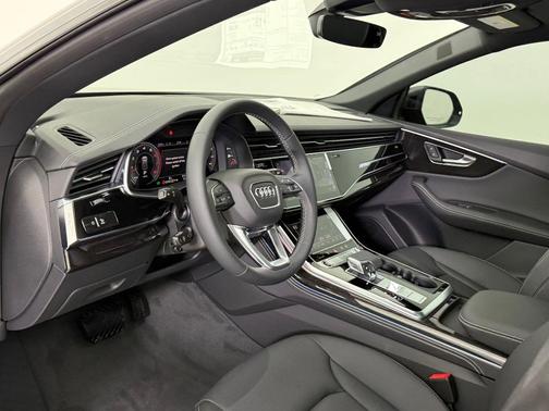 2026 Audi Q8 55 Premium Plus
