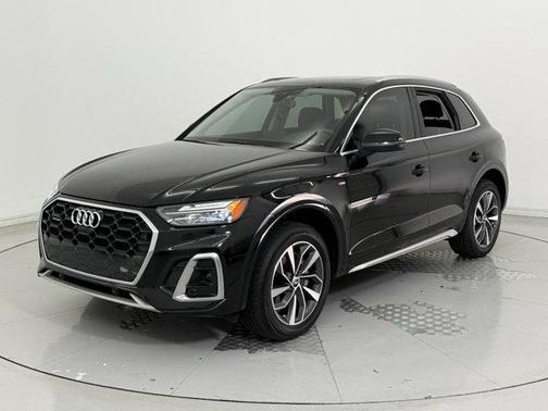 2023 Audi Q5 45 S line Premium Plus