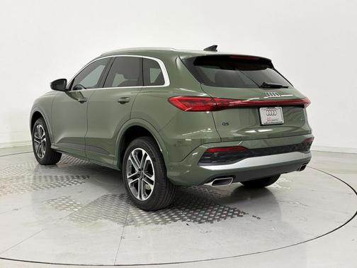 District Green Metallic 2025 Audi Q5 Premium TFSI quattro S tronic