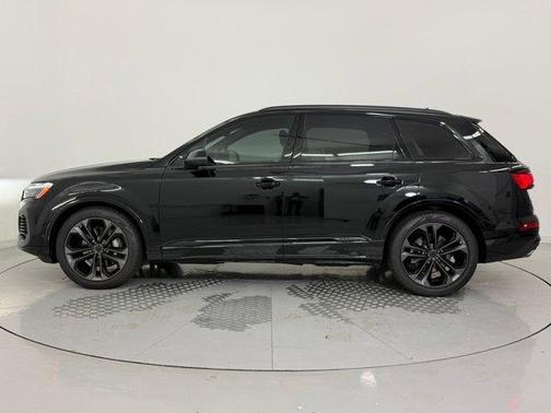 2026 Audi Q7 55 Premium Plus