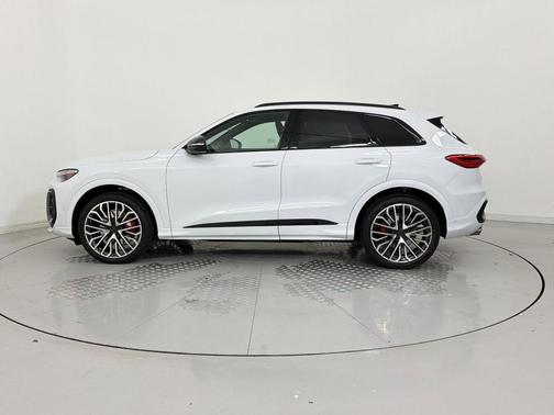 Glacier White Metallic 2026 Audi SQ5 3.0T Premium Plus
