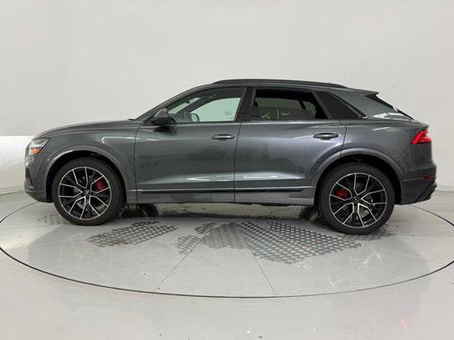 2023 Audi Q8 55 Premium Plus