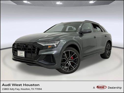 2023 Audi Q8 55 Premium Plus