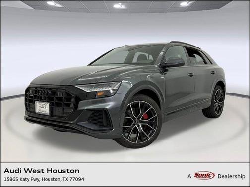 2023 Audi Q8 55 Premium Plus