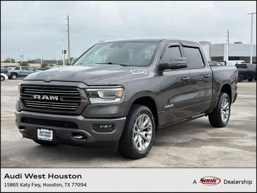 Granite Crystal Metallic Clearcoat 2024 RAM 1500 Laramie