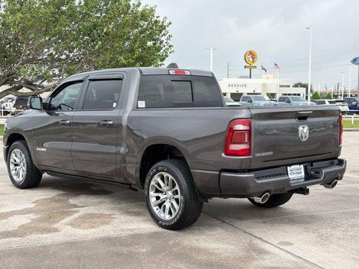 Granite Crystal Metallic Clearcoat 2024 RAM 1500 Laramie