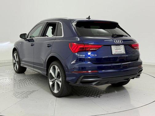 2021 Audi Q3 45 S line Premium