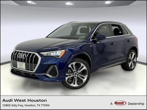 2021 Audi Q3 45 S line Premium