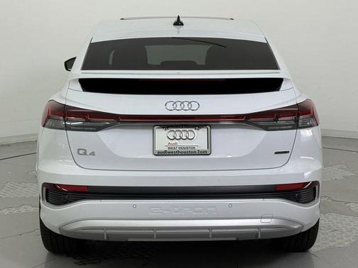 2025 Audi Q4 e-tron Sportback Premium Plus 55 quattro