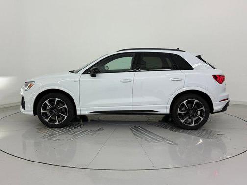 2025 Audi Q3 45 S line Premium Plus