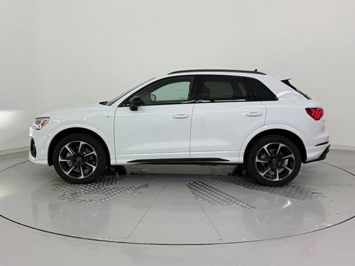 2025 Audi Q3 45 S line Premium Plus
