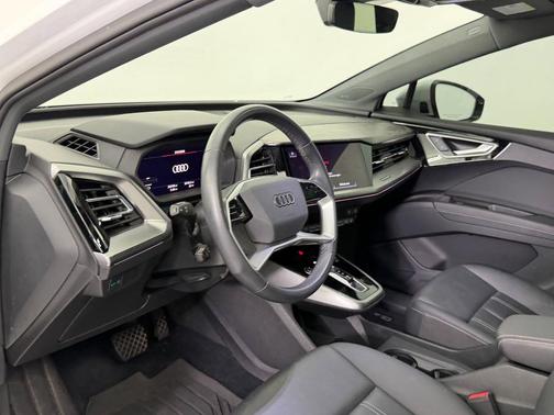 2023 Audi Q4 e-tron Premium Plus 40 RWD