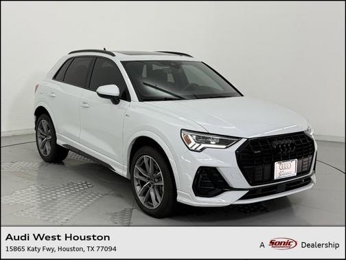 2024 Audi Q3 45 S line Premium Plus