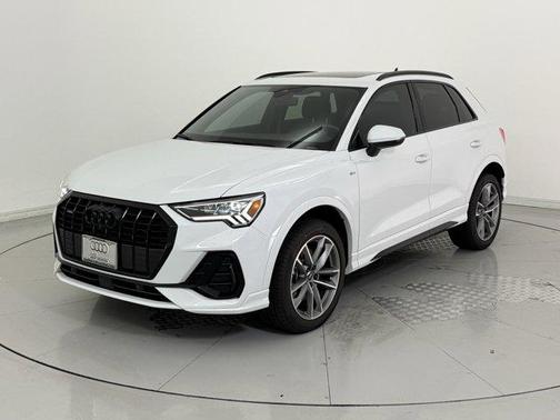 2024 Audi Q3 45 S line Premium Plus