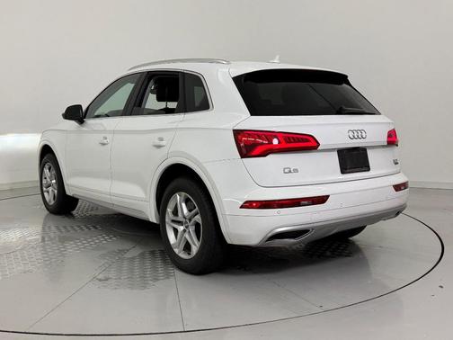 2018 Audi Q5 2.0T Tech Premium