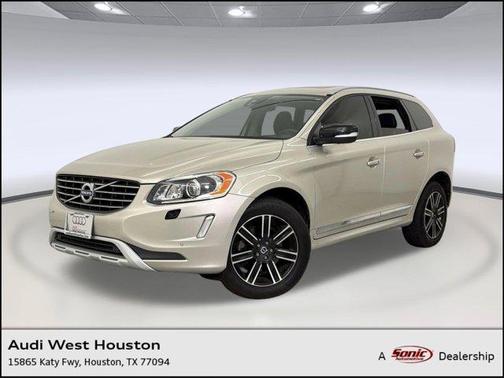 Osmium Grey Metallic 2017 Volvo XC60 T5 Dynamic