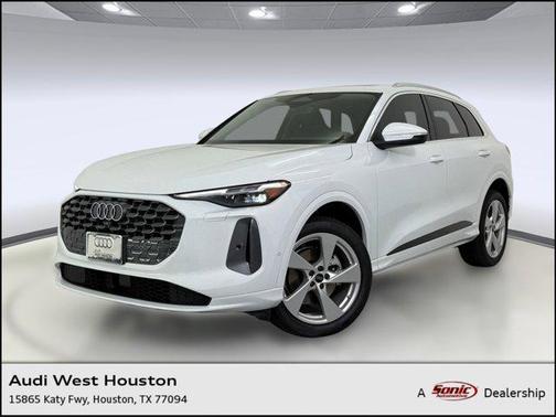 2025 Audi Q5 Premium Plus TFSI quattro S tronic