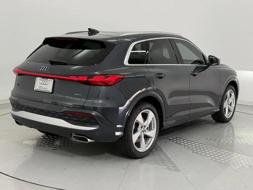 2025 Audi Q5 Prestige