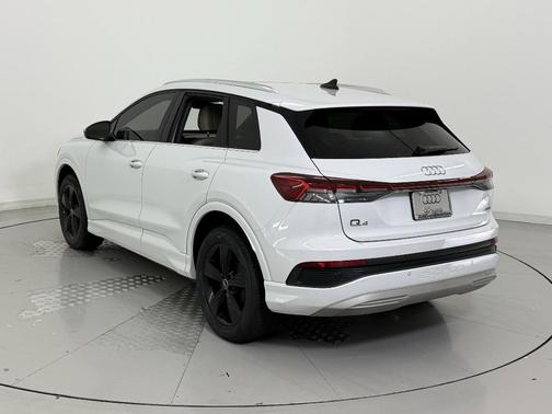 2022 Audi Q4 e-tron Prestige 50 quattro