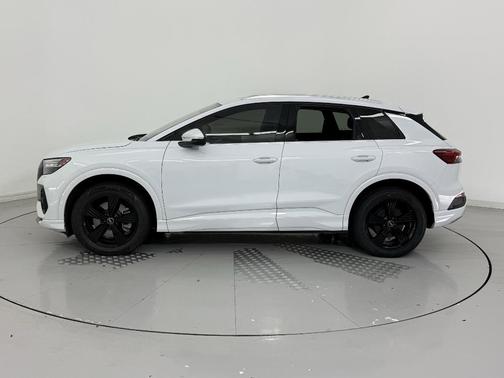 2022 Audi Q4 e-tron Prestige 50 quattro