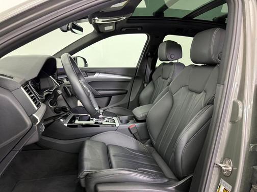 2025 Audi Q5 45 S line Premium