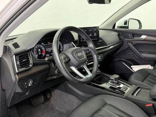 2021 Audi Q5 45 Premium Plus