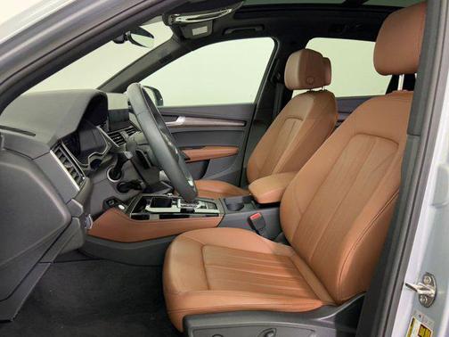 2025 Audi Q5 40 Premium Plus