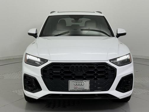 2025 Audi Q5 45 S line Premium Plus