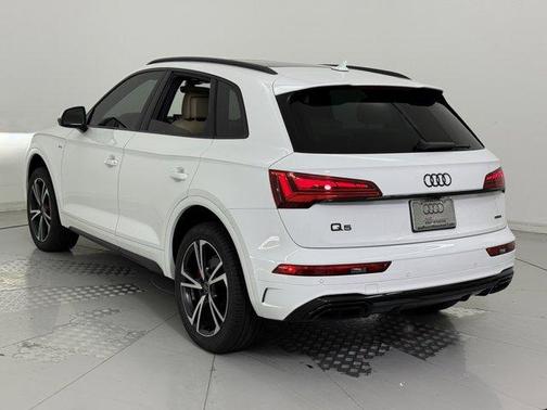 2025 Audi Q5 45 S line Premium Plus