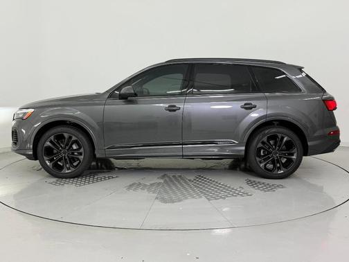 2026 Audi Q7 55 Premium Plus