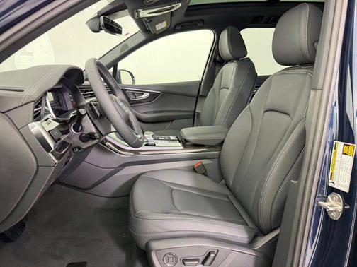 2026 Audi Q7 45 Premium